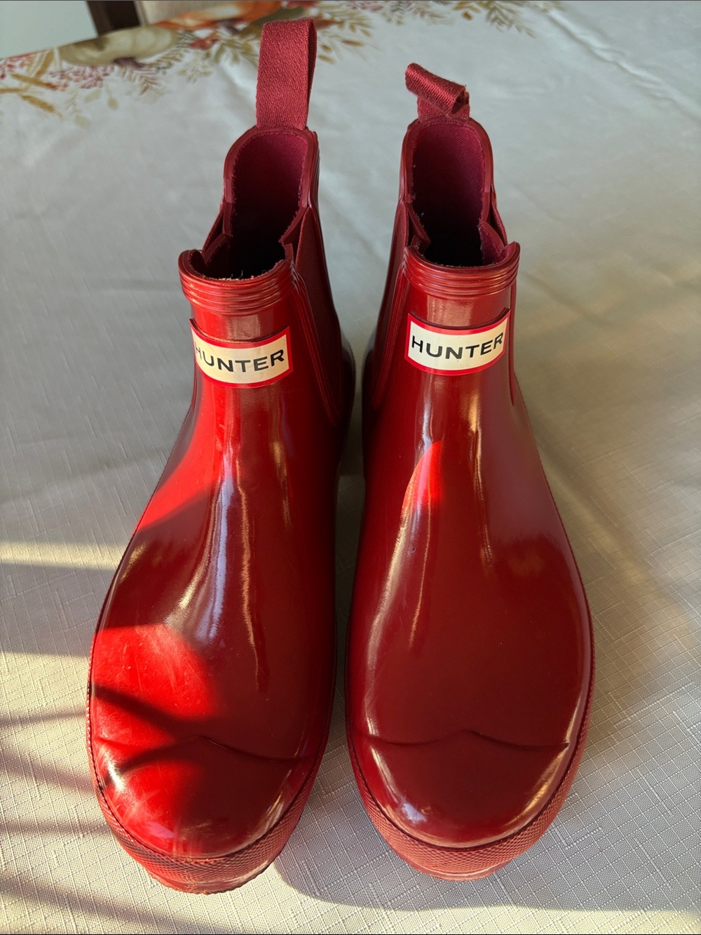 Hunter Red Gloss Chelsea Rain Boots